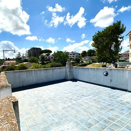 Marcelli, Delizioso Trilocale Con Giardino - M409